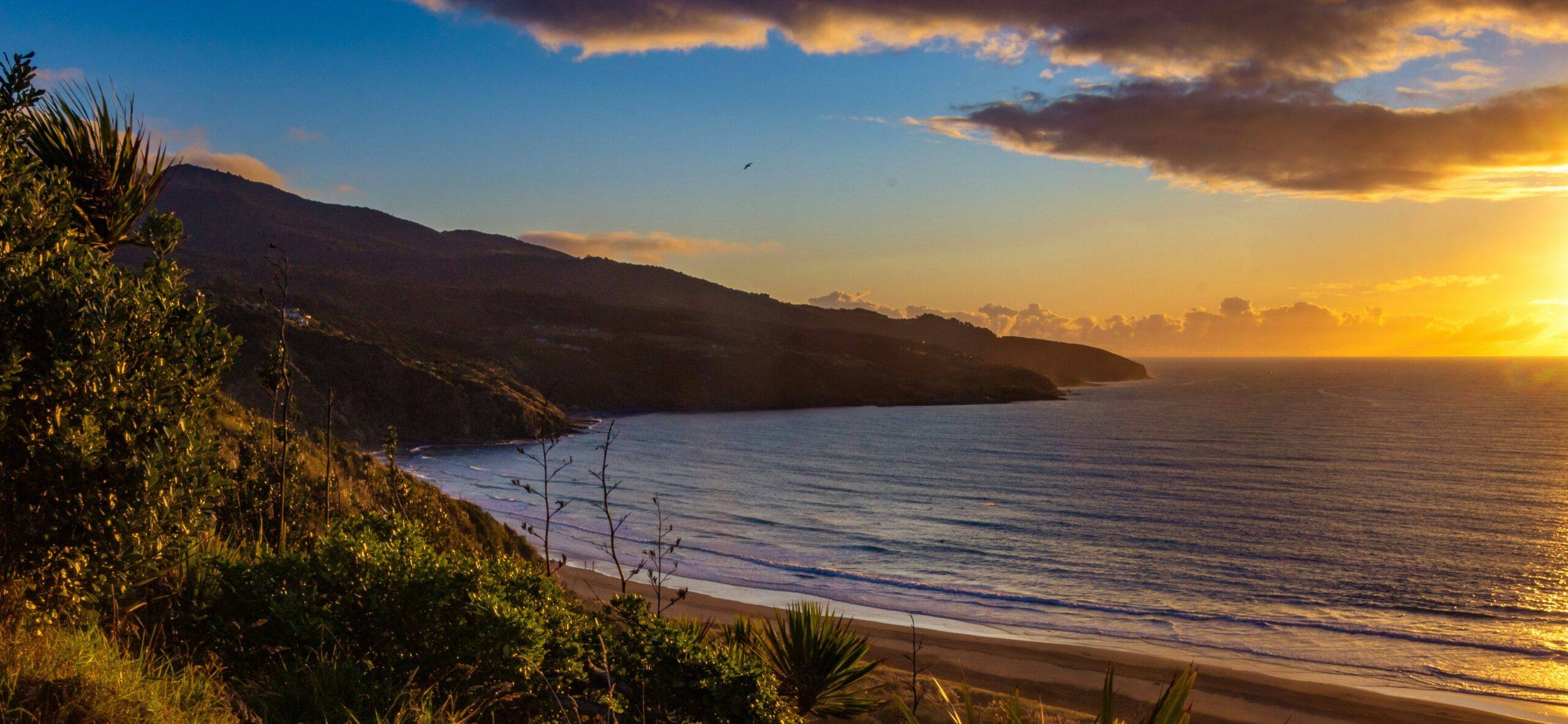 The lookout above Ngarunui Beach at Raglan