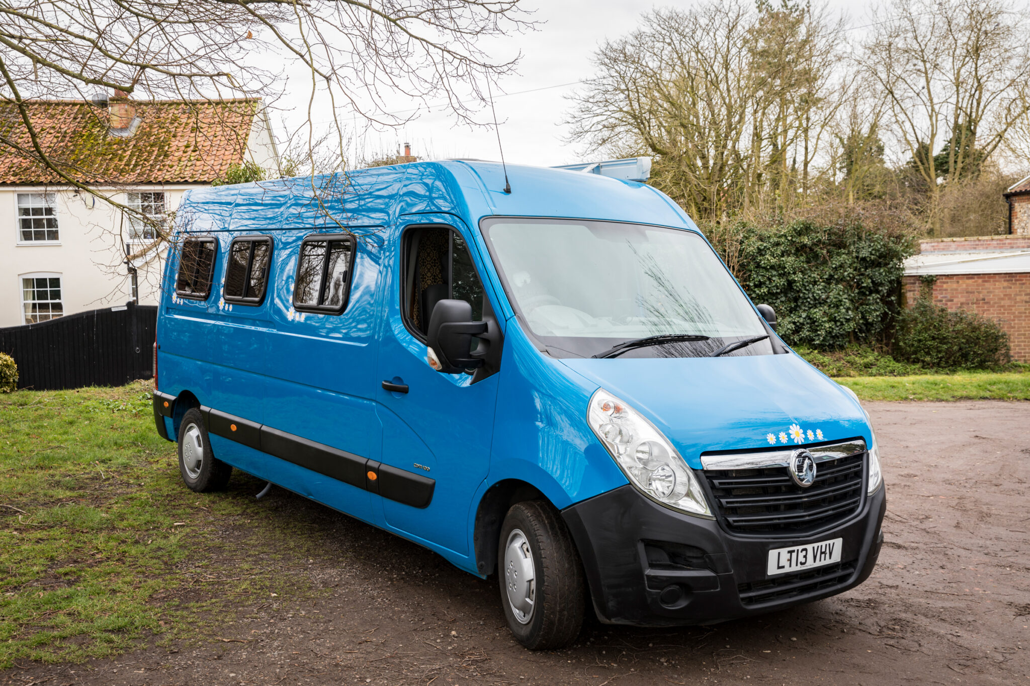 2013 Vauxhall Movano 2.3 CDTI *MOT until May 2022* - Stunning bespoke ...