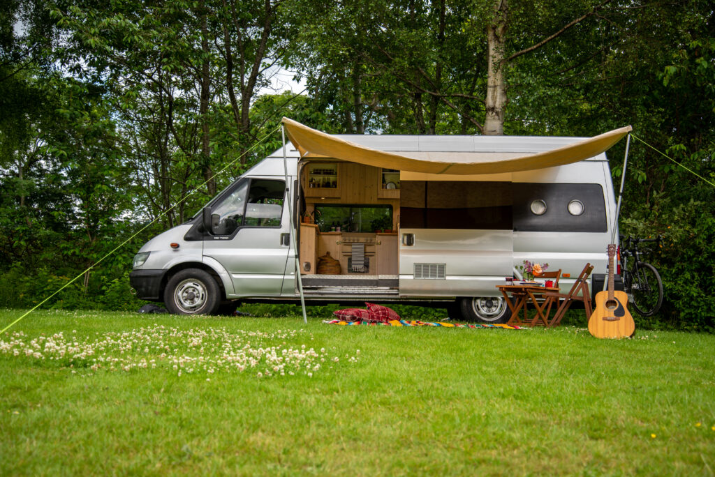 Quiky Rent Spacious High Top LWB Unique and Exquisite Camper Conversion - Ex ...