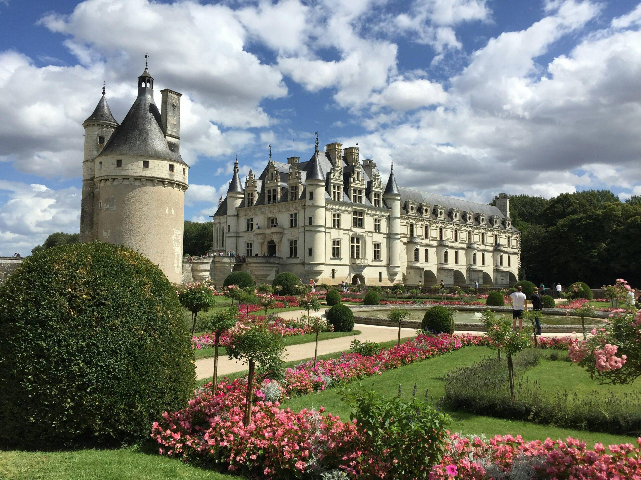 Château de Chenonceau and it's surrounding gardens. 